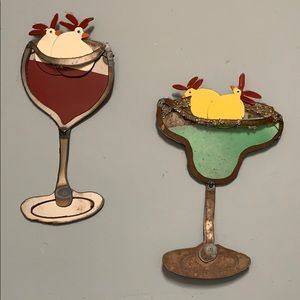 Chickens in wine glass metal art
